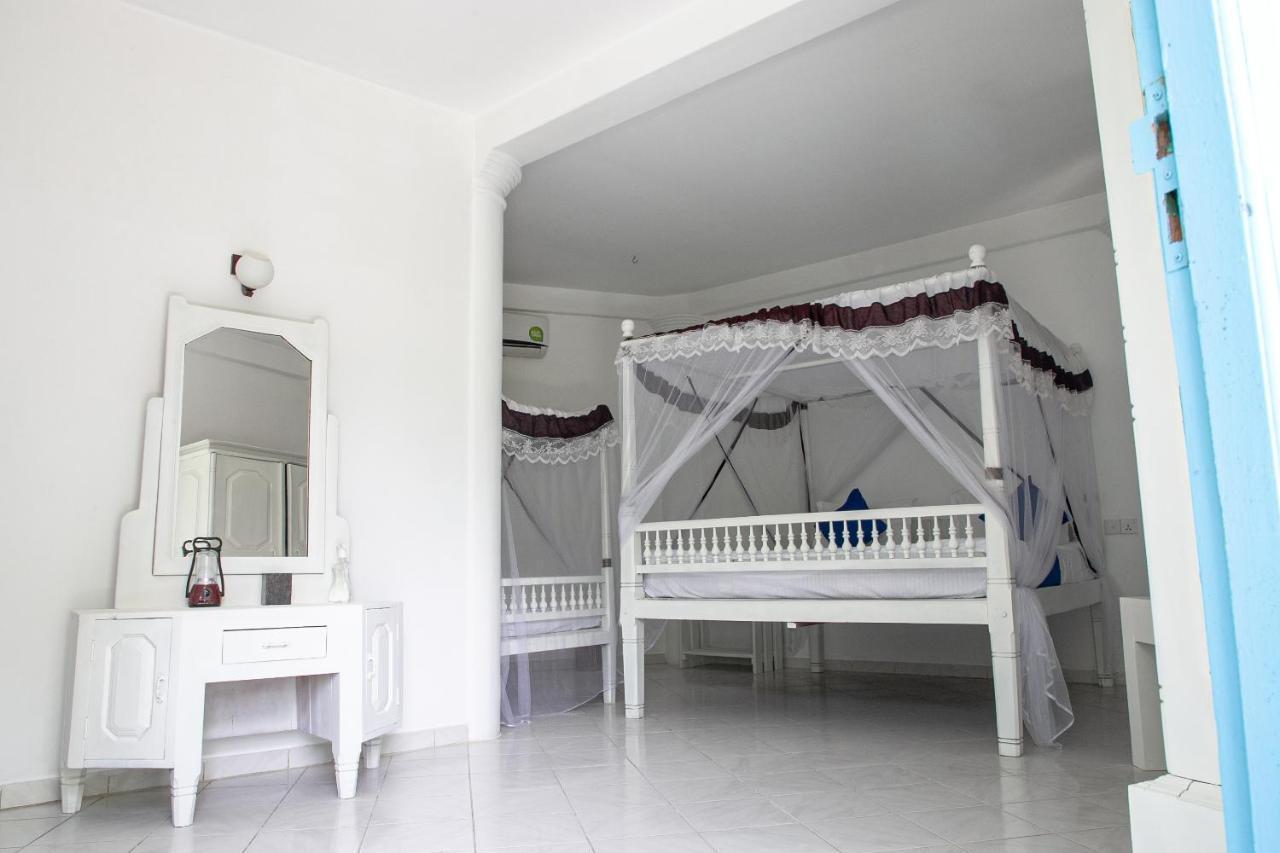 Alma Beach Hotel Weligama Exterior photo